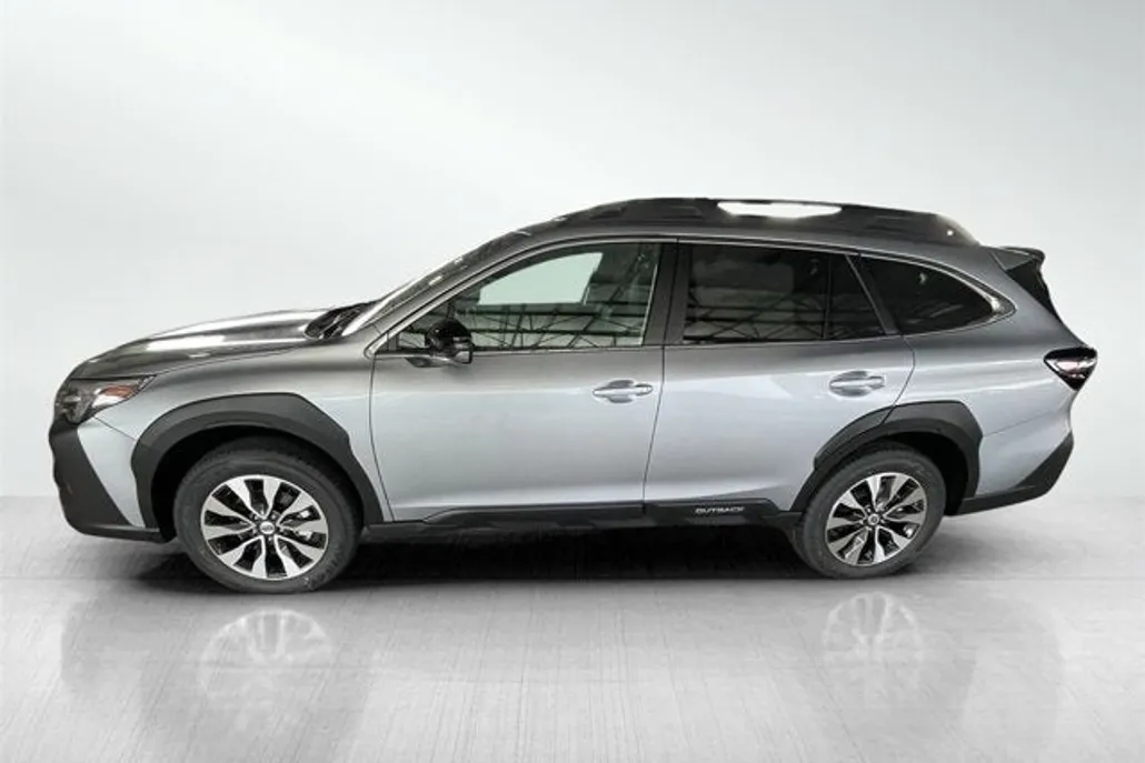 2025 Subaru Outback Limited photo 1