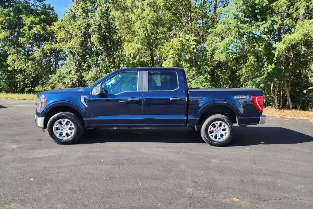 2023 Ford F-150 XLT photo 1