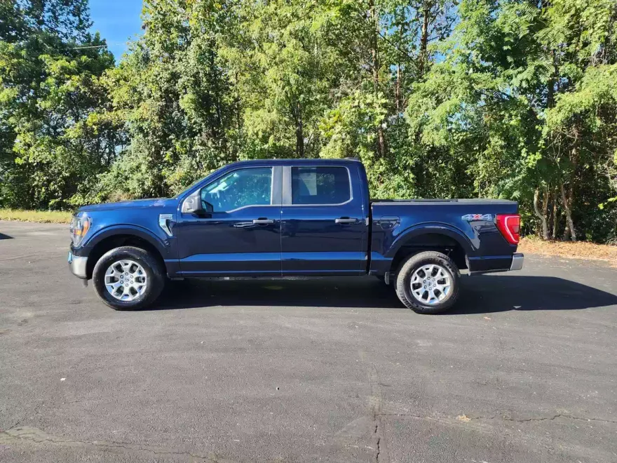 2023 Ford F-150 XLT photo 1