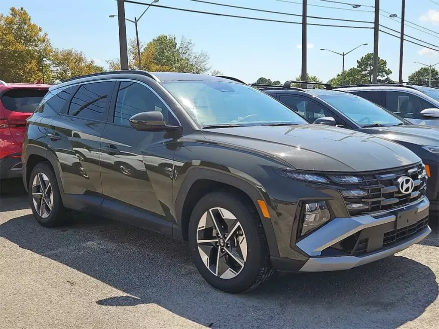 2025 Hyundai Tucson SEL photo 1