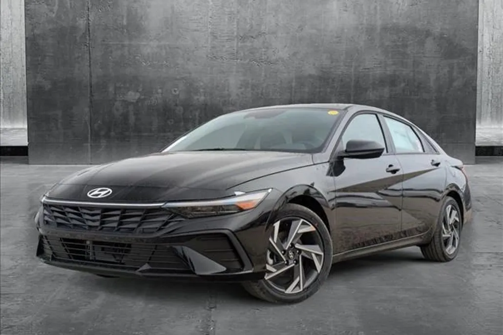 2025 Hyundai Elantra Hybrid SEL Sport photo 1