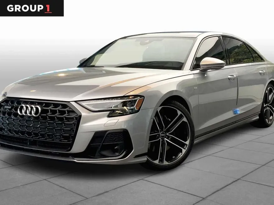2025 Audi A8 L 55 photo 1