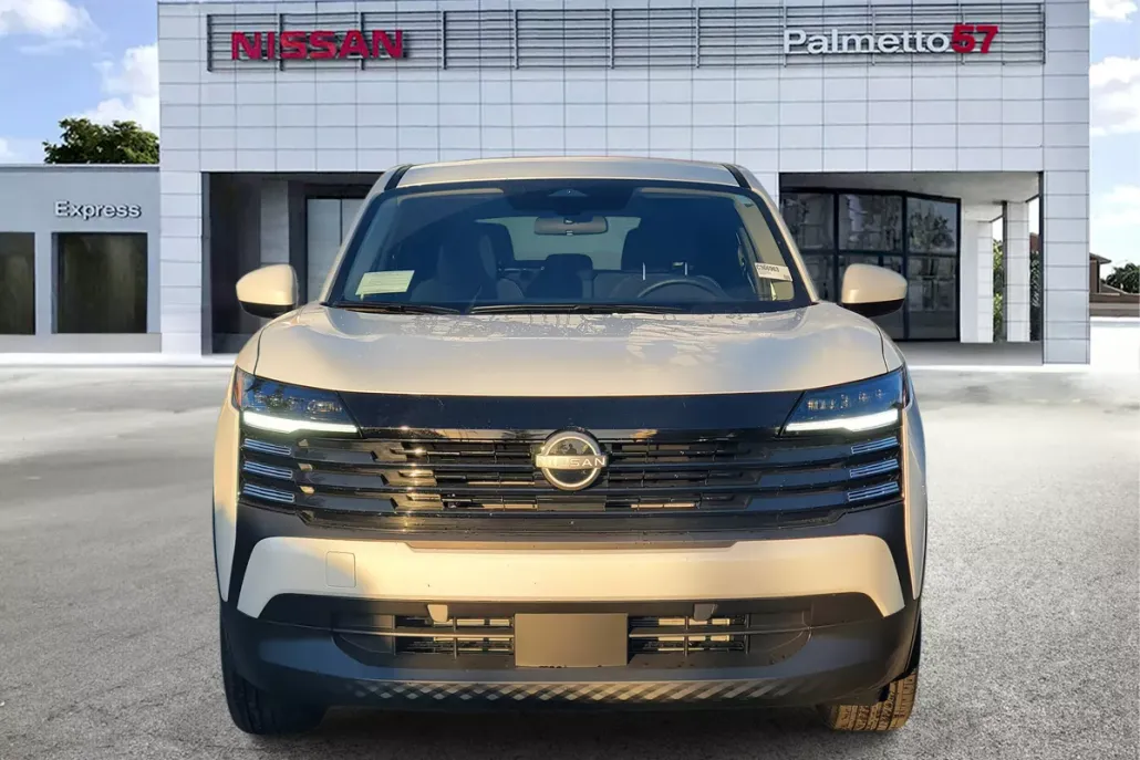 2026 Nissan Kicks SV photo 1