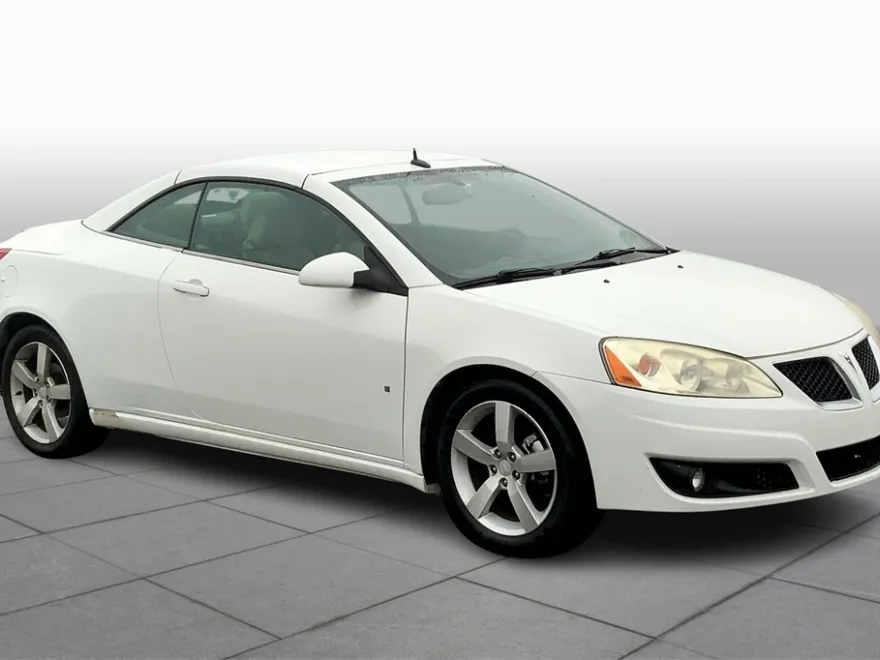 2009 Pontiac G6 GT photo 1