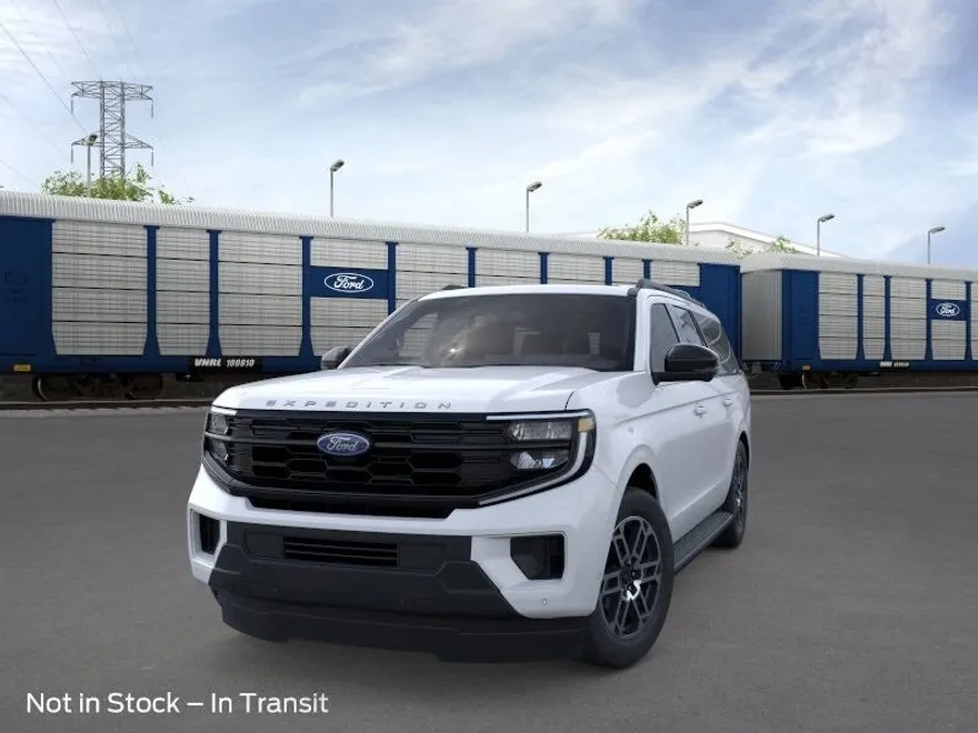 2025 Ford Expedition MAX photo 2