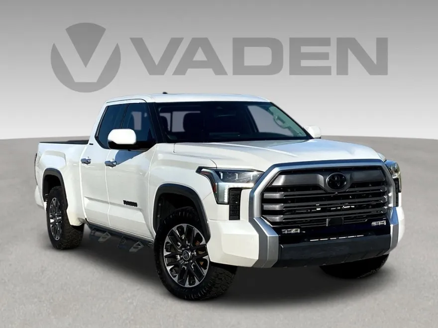 2022 Toyota Tundra Limited photo 1