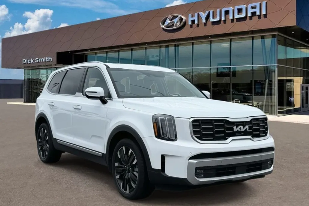 2024 Kia Telluride SX photo 1