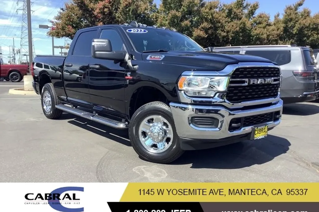2023 Ram 3500 Tradesman photo 1