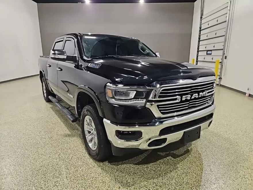 2022 Ram 1500 Laramie photo 1