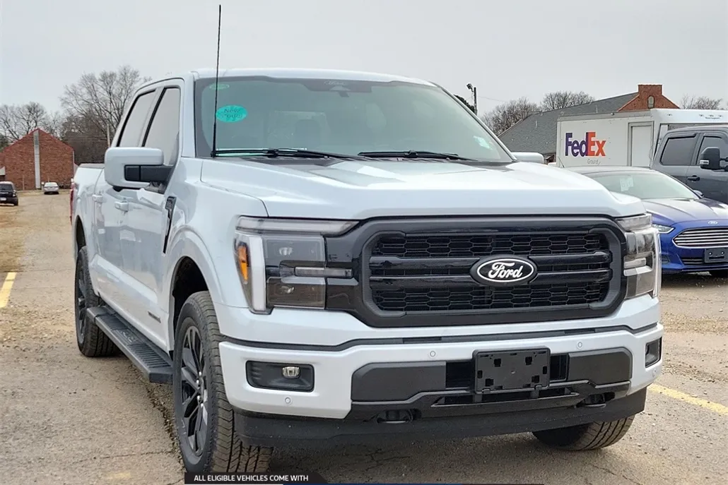 2025 Ford F-150 Lariat photo 1