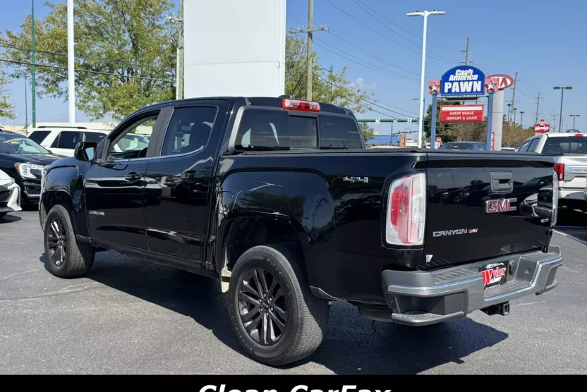 2020 Gmc Canyon SLE photo 1