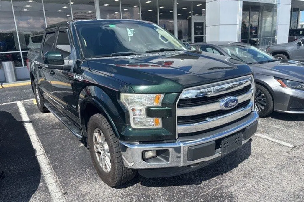 2016 Ford F-150 Lariat photo 1