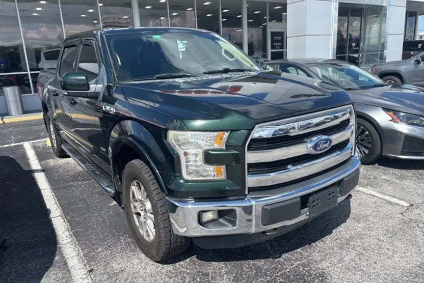 2016 Ford F-150 Lariat photo 1