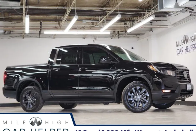 2023 Honda Ridgeline Sport photo 1