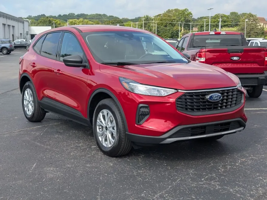 2025 Ford Escape Active photo 1