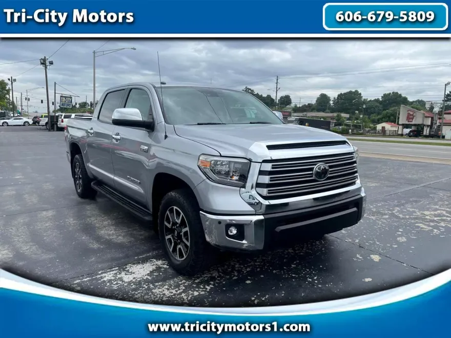 2018 Toyota Tundra Limited Double Cab photo 1
