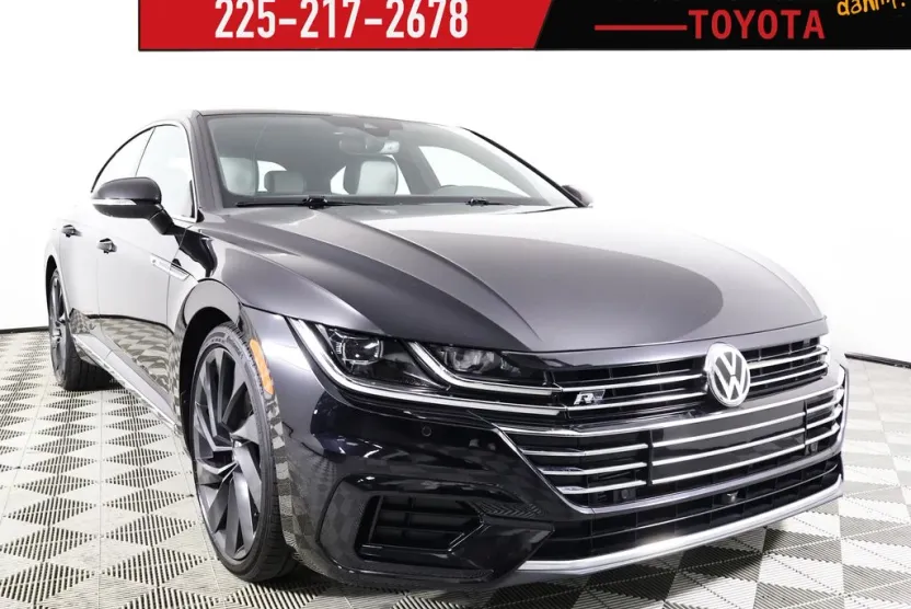 2020 Volkswagen Arteon SEL Premium R-Line photo 1