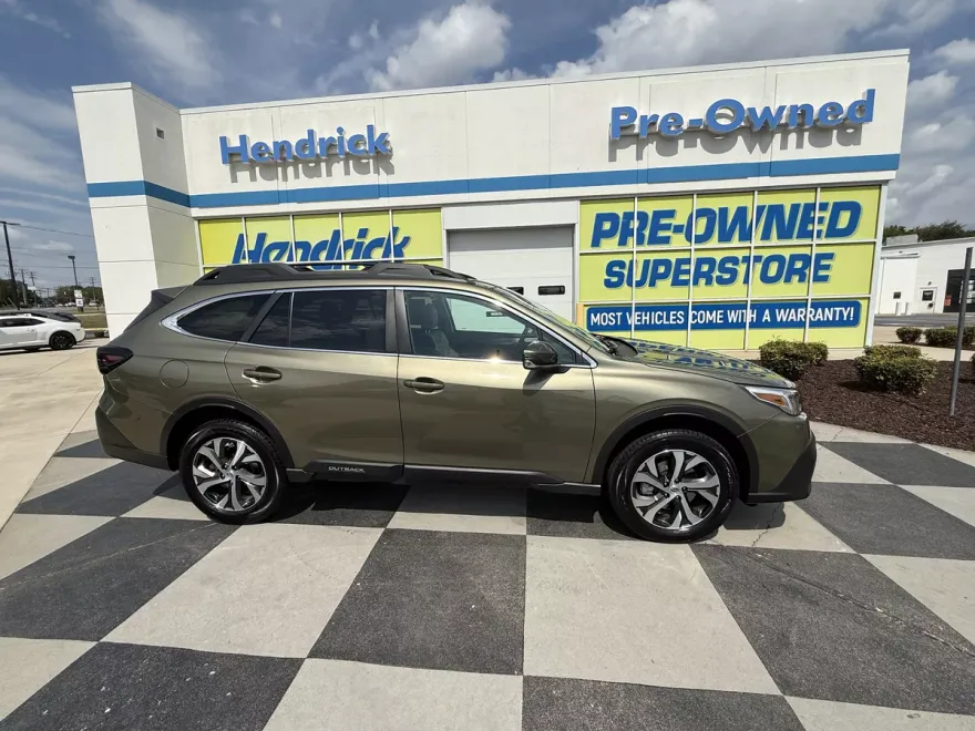 2022 Subaru Outback Limited photo 1