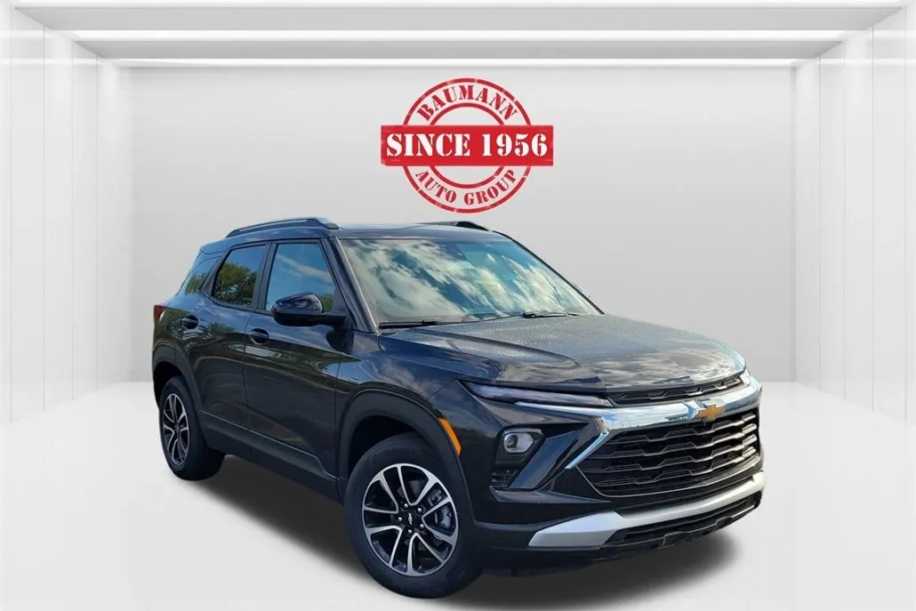 2026 Chevrolet Trailblazer LT photo 1