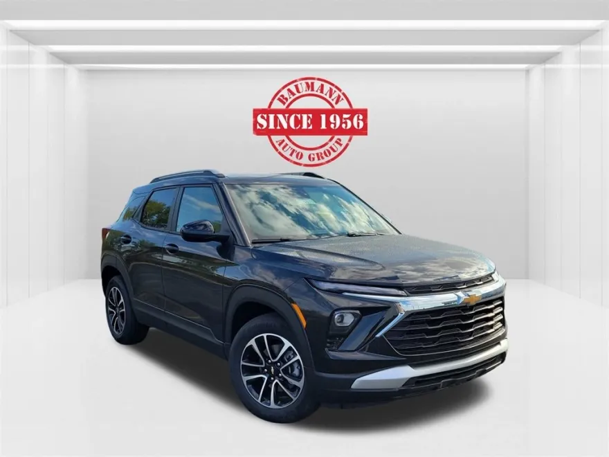 2026 Chevrolet Trailblazer LT photo 1