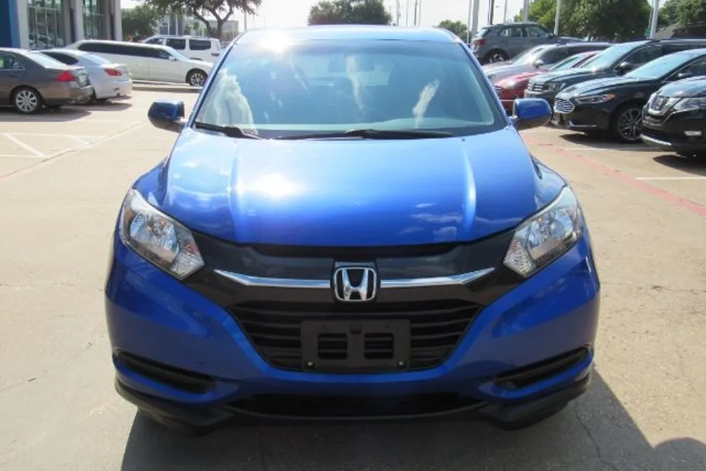 2018 Honda HR-V LX photo 1