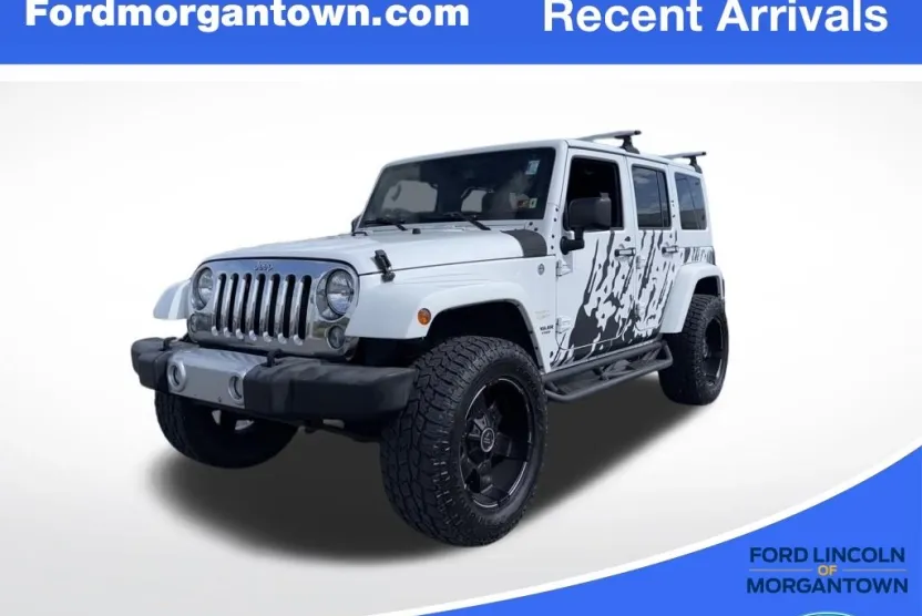 2015 Jeep Wrangler Unlimited Sahara photo 1