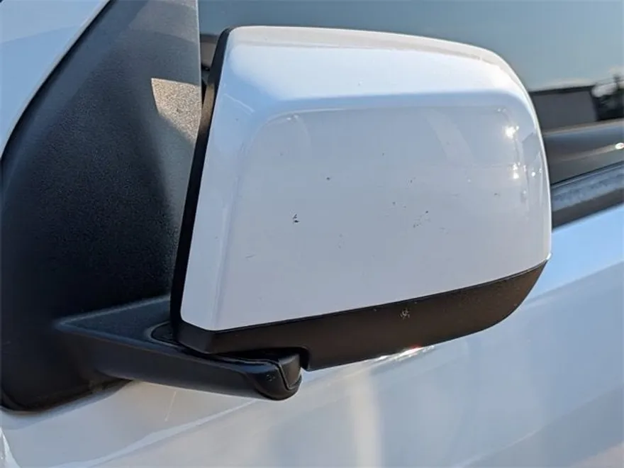 2020 Chevrolet Colorado Z71 photo 2