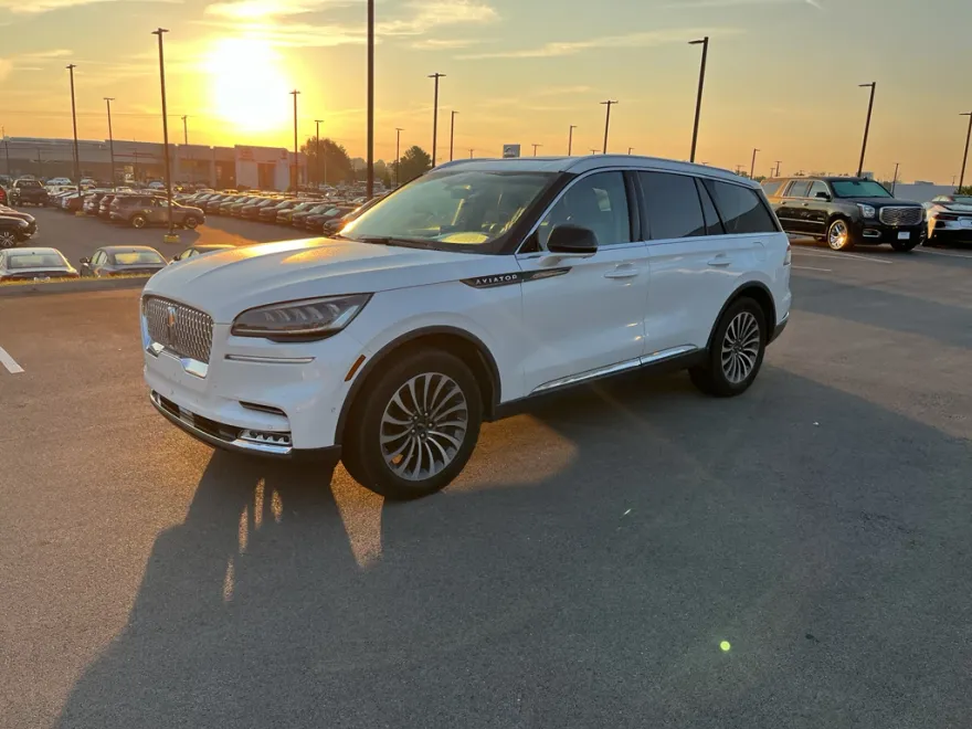 2020 Lincoln Aviator Reserve photo 1