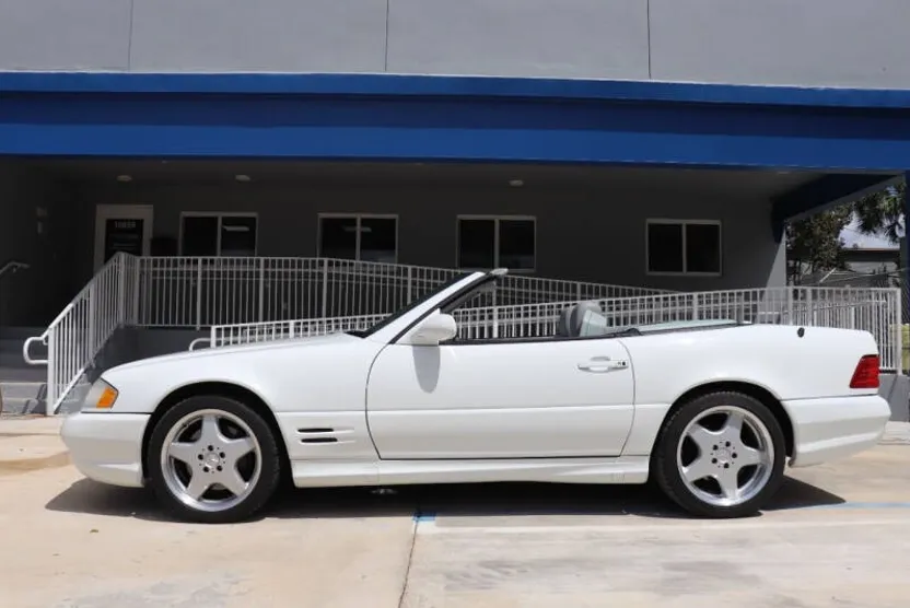 2001 Mercedes Benz SL 500 photo 1