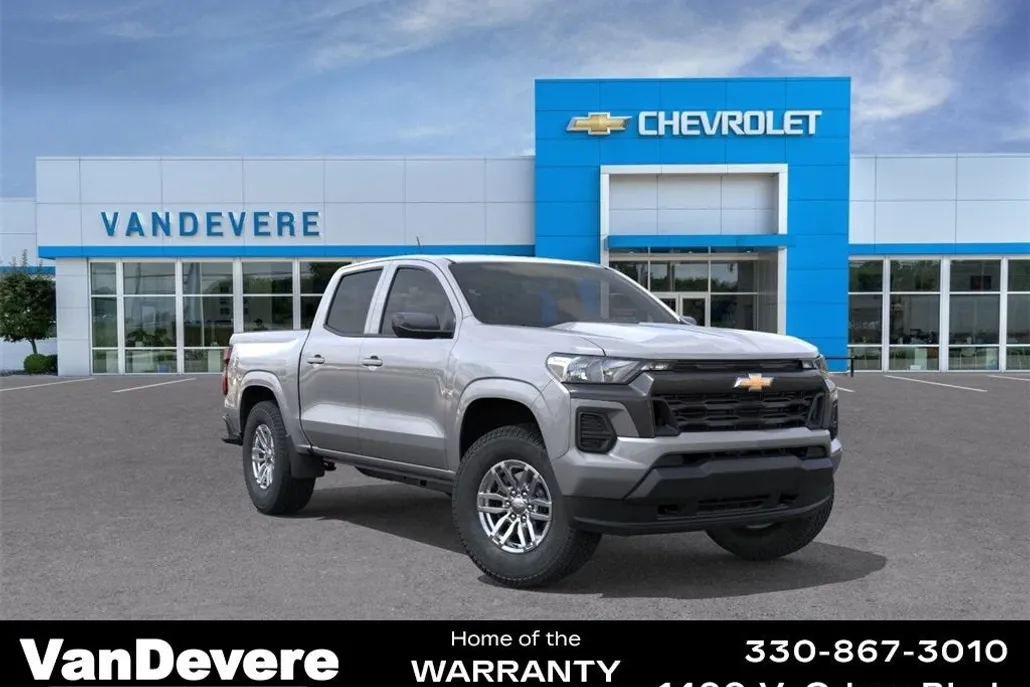 2025 Chevrolet Colorado Work Truck LT photo 1