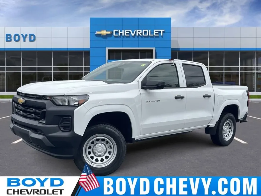 2025 Chevrolet Colorado LT photo 1