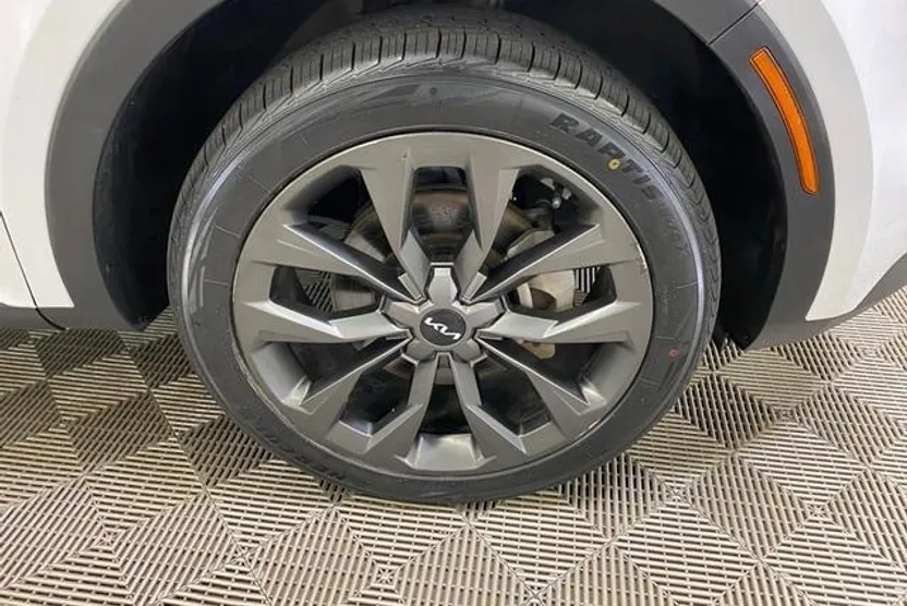 2023 Kia Sorento X-Line EX photo 1