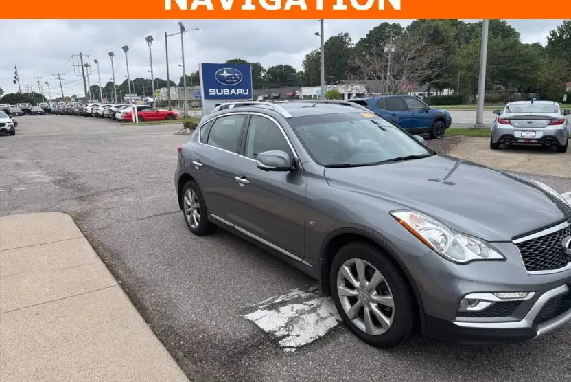 2017 Infiniti QX50 Premium photo 1