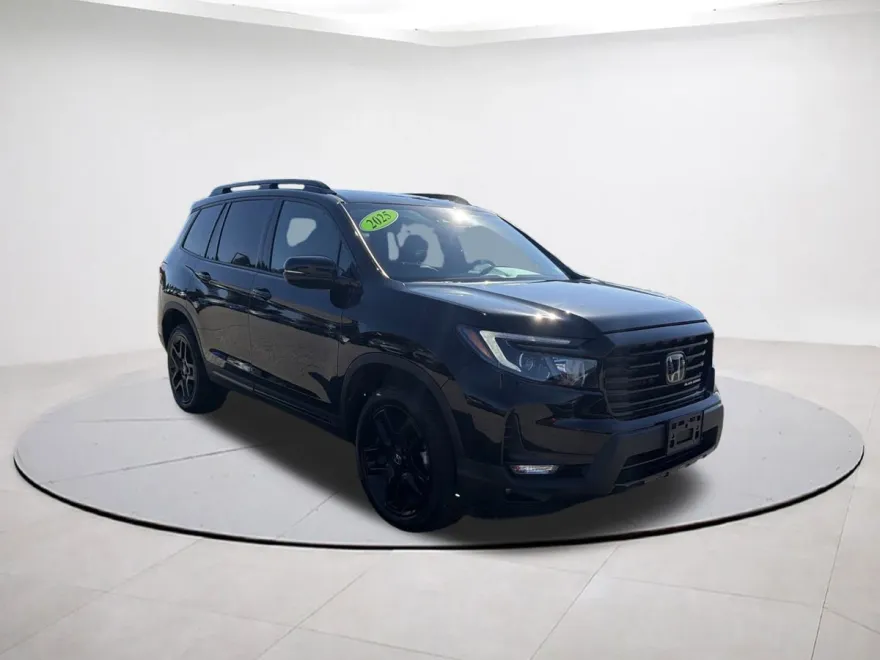 2025 Honda Passport Black Edition photo 1