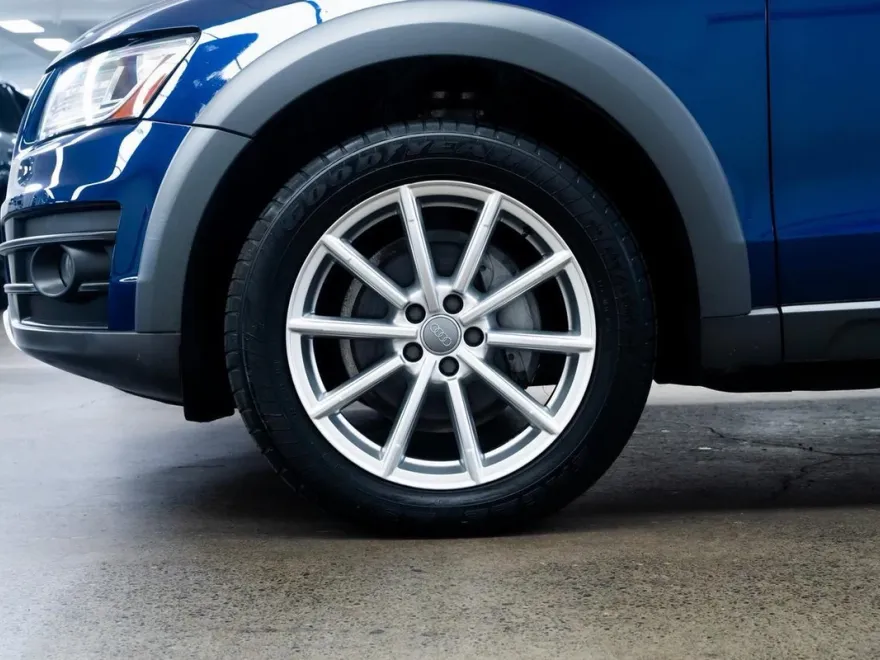 2017 Audi Q5 2.0T Premium Plus photo 1