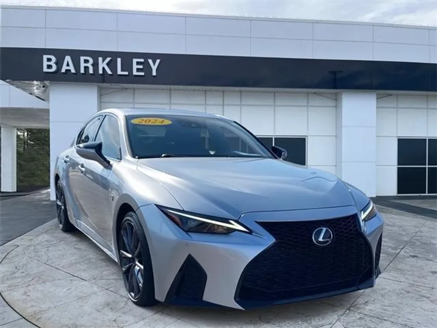 2024 Lexus IS 350 F SPORT photo 1