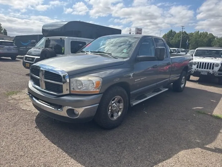 2006 Dodge Ram SLT photo 1