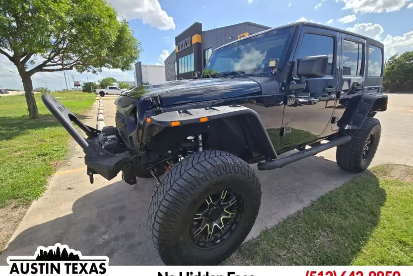 2015 Jeep Wrangler Unlimited Rubicon Hard Rock photo 1
