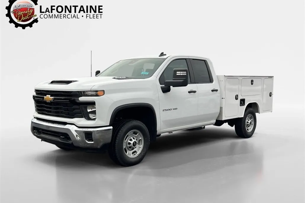 2025 Chevrolet Silverado 2500HD photo 1