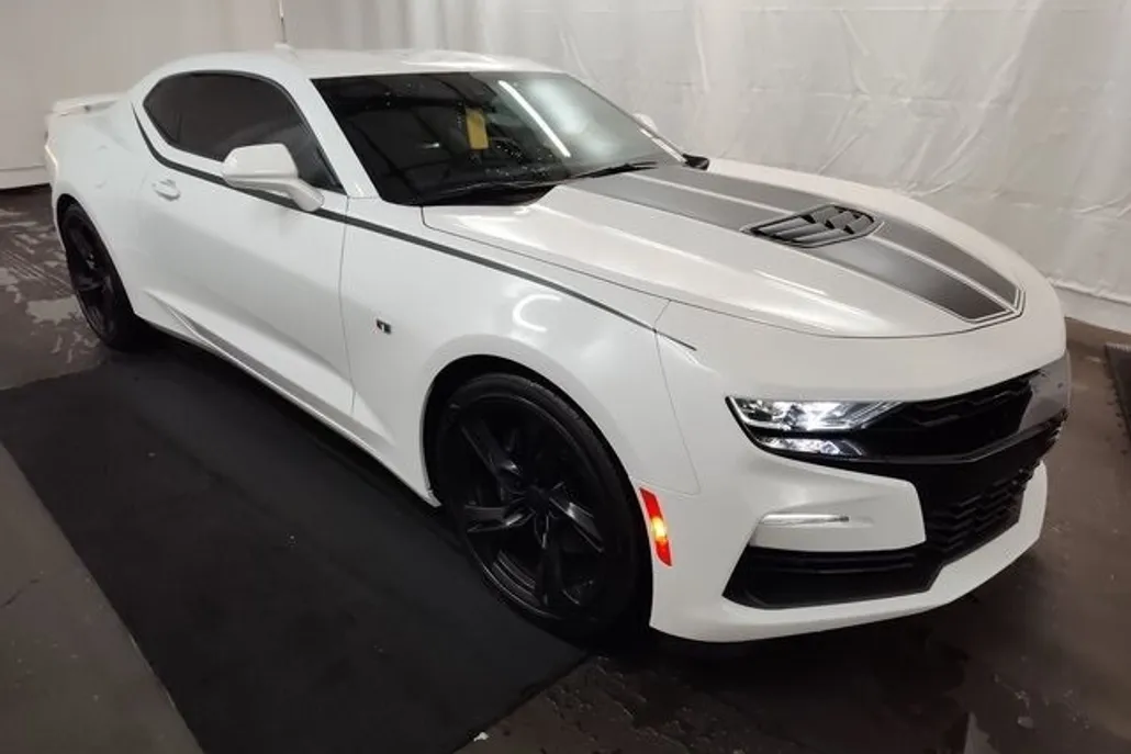 2019 Chevrolet Camaro 2SS photo 1