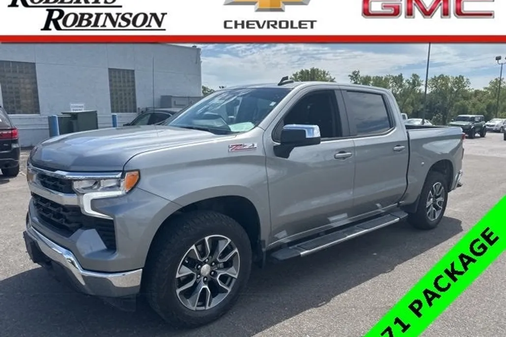 2024 Chevrolet Silverado 1500 LT photo 1