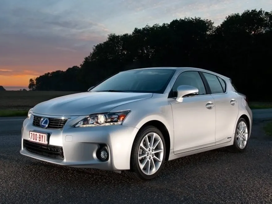 2012 Lexus CT 200h photo 1