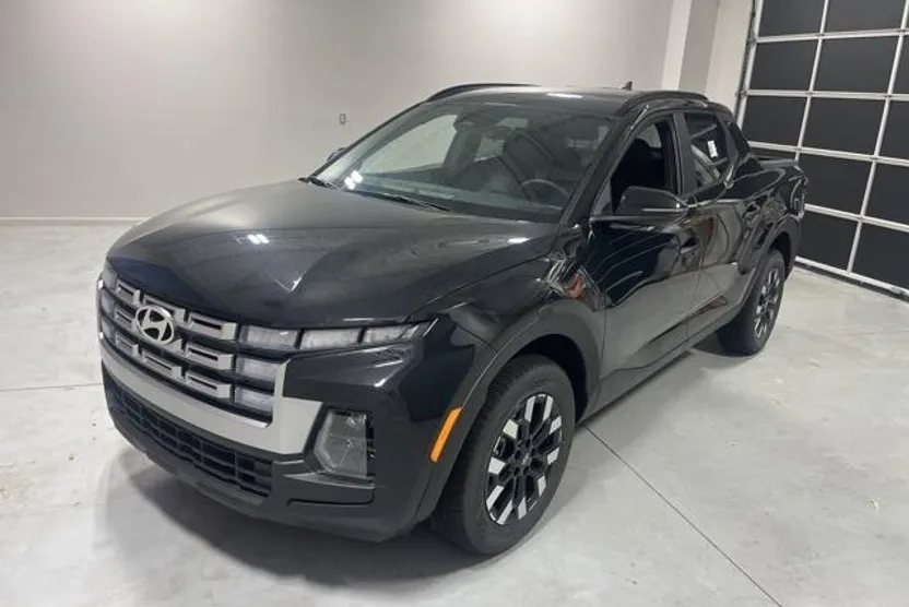 2025 Hyundai Santa Cruz SEL photo 1