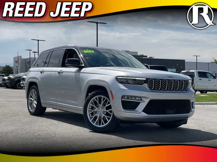 2022 Jeep Grand Cherokee Summit photo 1