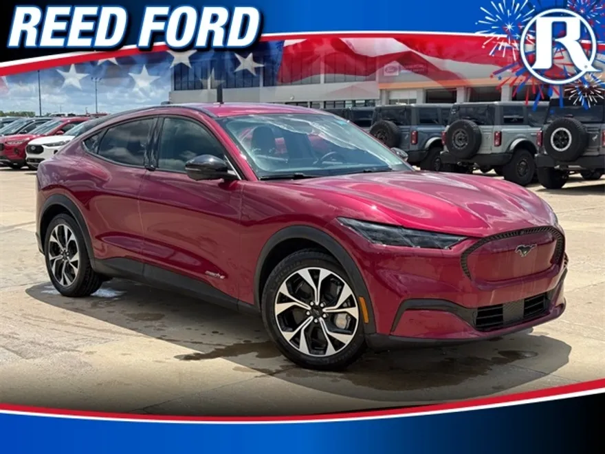 2025 Ford Mustang Mach-E Select photo 1