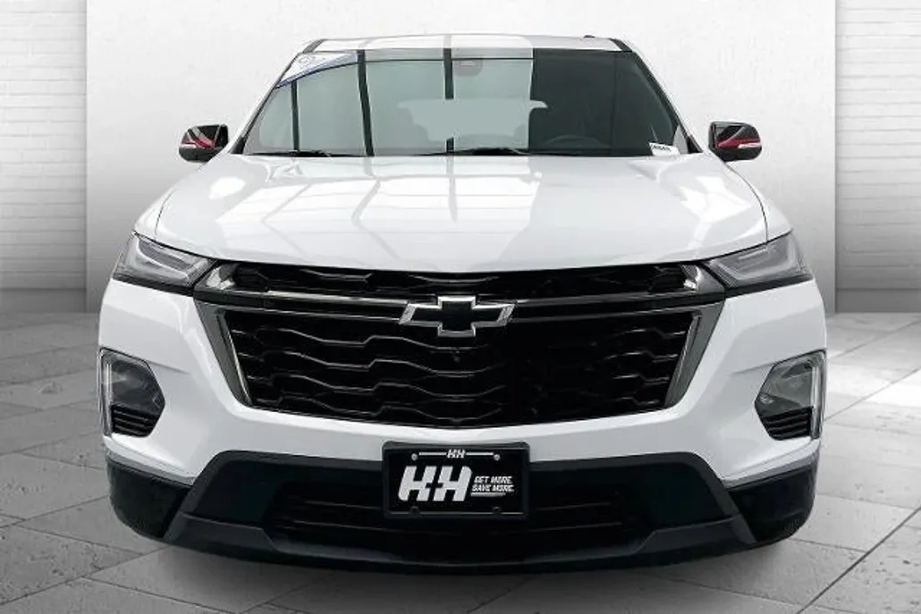 2023 Chevrolet Traverse Premier photo 1