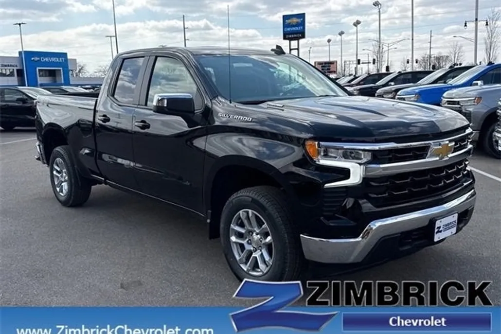 2025 Chevrolet Silverado 1500 LT photo 1