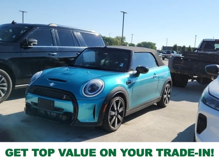 2024 Mini Cooper S Convertible photo 1
