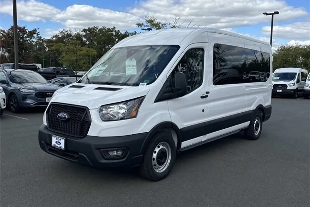 2025 Ford Transit photo 1