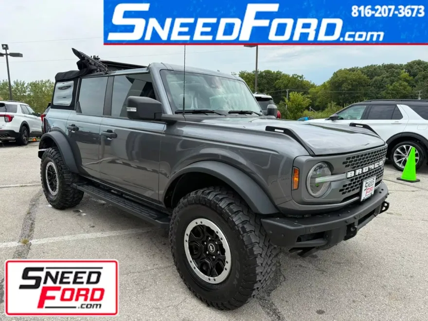 2021 Ford Bronco Badlands photo 1